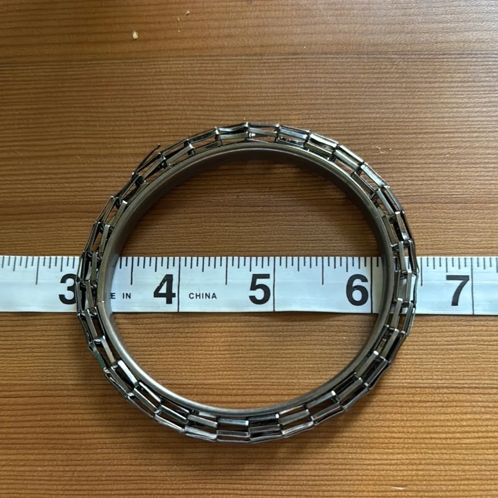 Elegant Silver Woven Bangle Jewelry